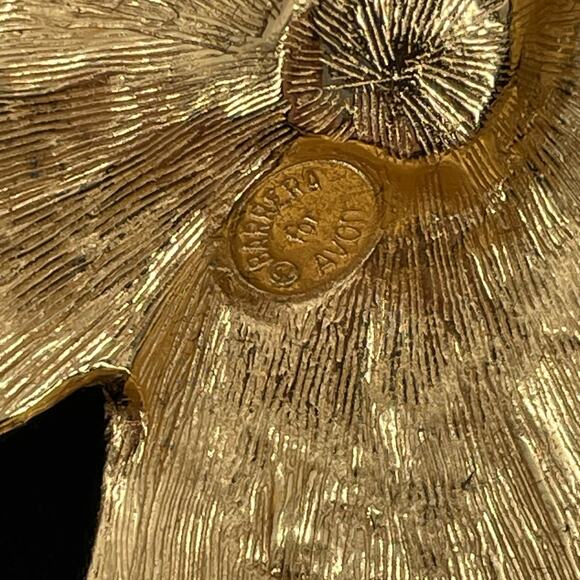 Vtg. 1994 Avon Hibiscus Enameled Brooch Jose Maria Barrera, Rhinestones, Signed - Picture 4 of 7